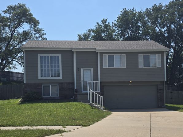 1008 Bison Cir