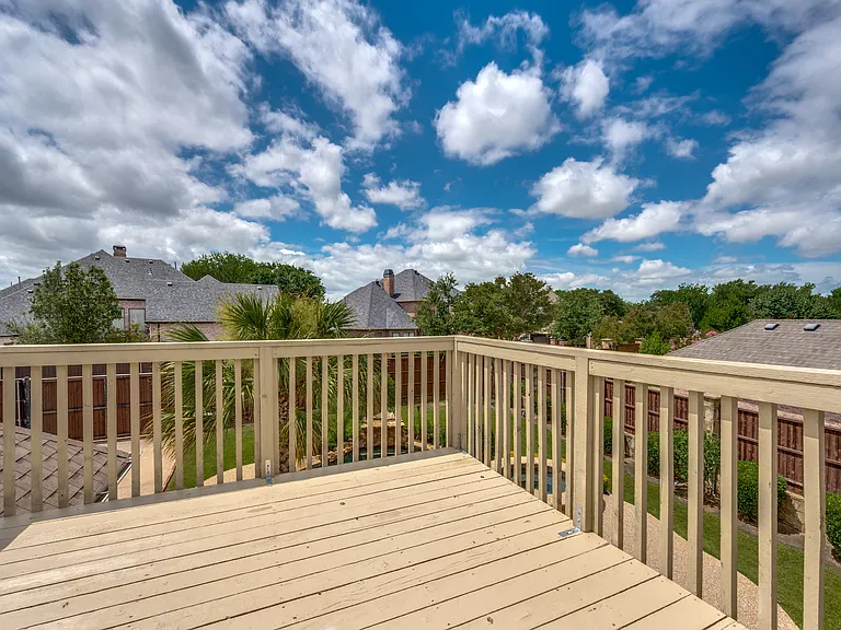 1419 Biltmore Ct — Photo 33