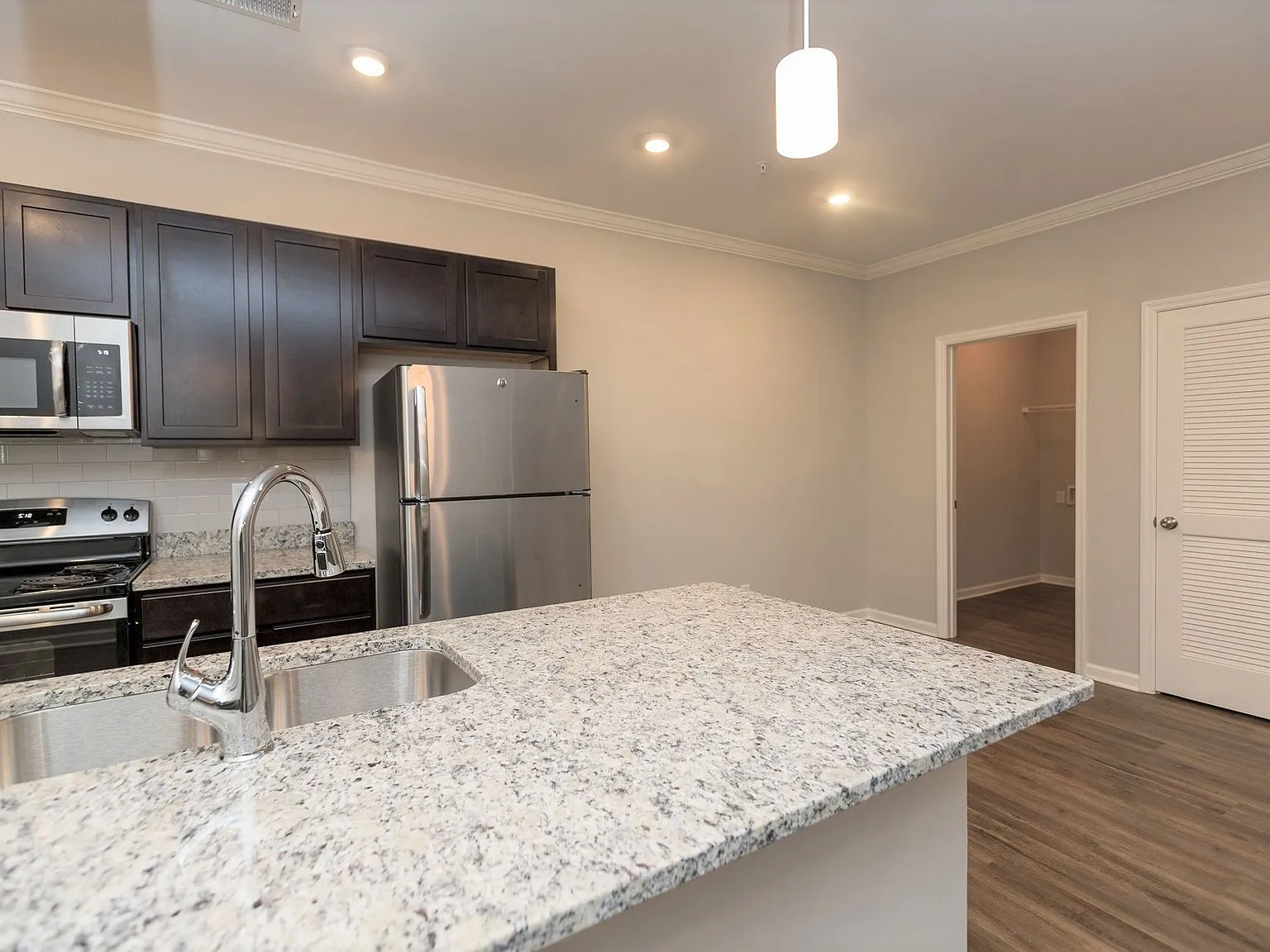 Oakwood Estates — Photo 1
