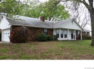 4955 E 450th Rd, Adair, OK 74330