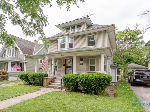 2717 Glenwood Ave, Toledo, OH 43610