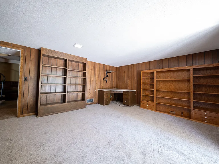 469 Reflection Rd — Photo 28