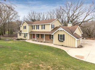 1003 Greenbriar Rd SW, Rochester, MN 55902