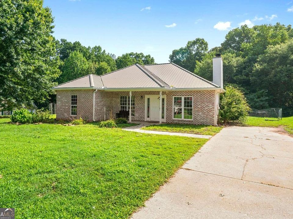 1st image of 5118 Twin Oaks Ln