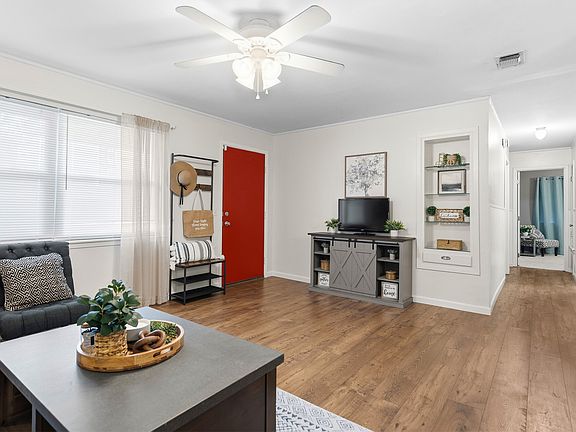 5th image of 519 Circle Dr