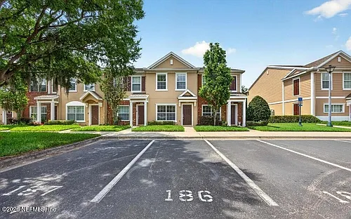 8098 Summer Palm Ct Photo 1