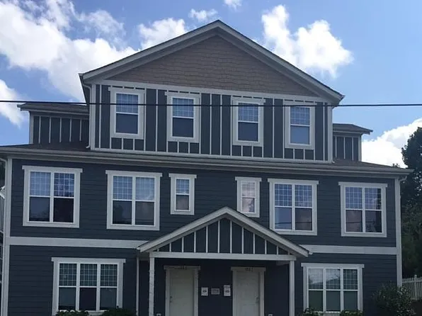 419 E 16th St #1327, Bloomington, IN 47408