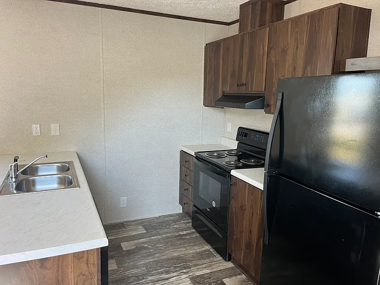26101 Highway 82 S #6 — Photo 4