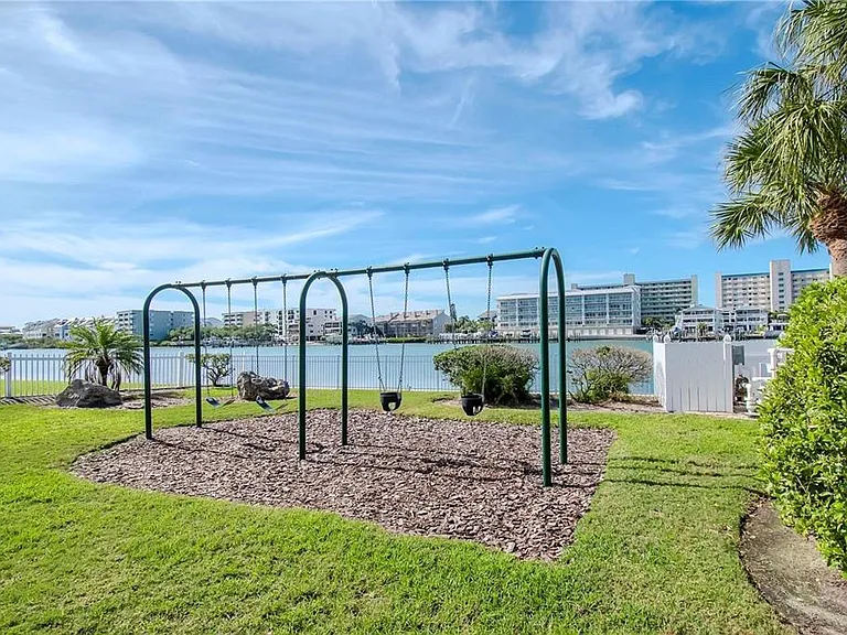 10351 Regal Dr #8 — Photo 42