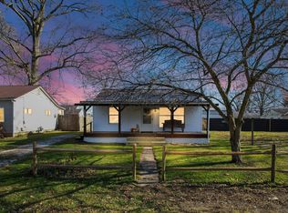 116 Cliff St, Buckeye Lake, OH 43008