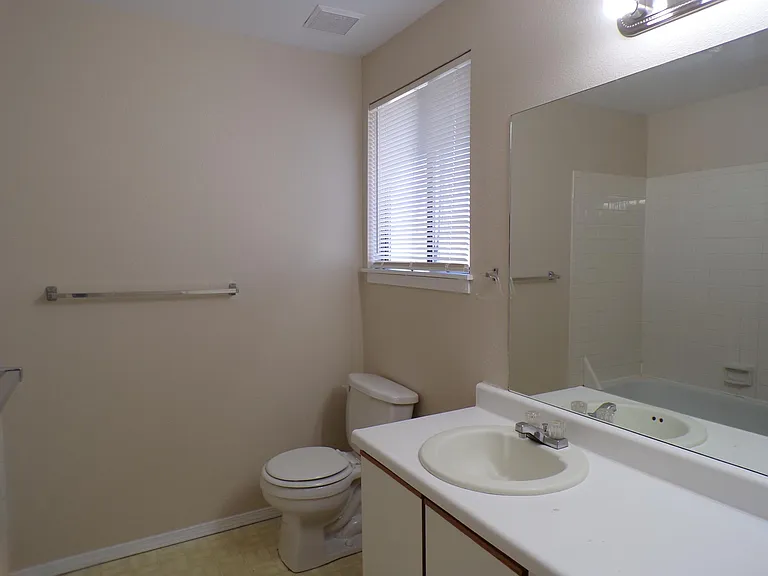1330 Talley Cir — Photo 10