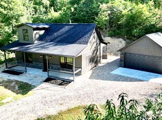 1456 Debord Rd, Chillicothe, OH 45601