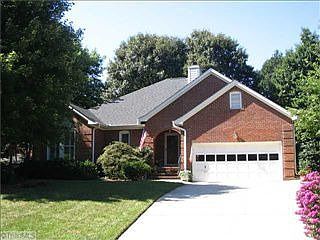 1st image of 2605 Mackinaw Dr