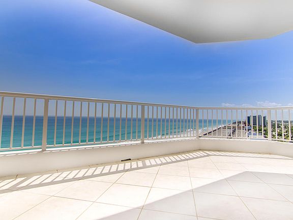 3rd image of 10072 S Ocean Dr APT 9