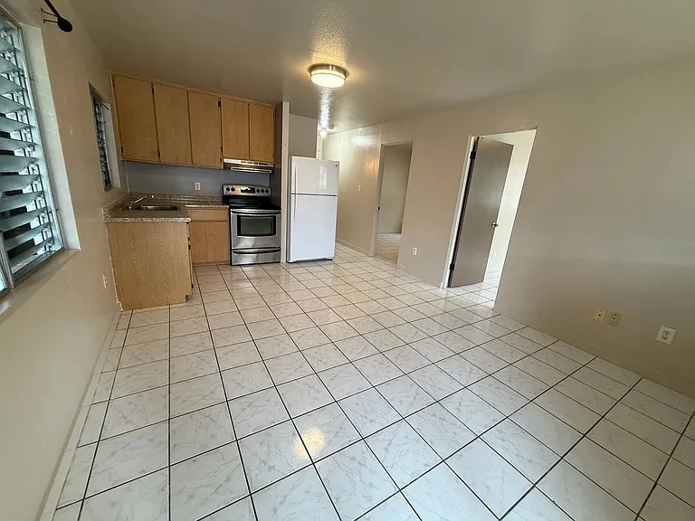 234 Oneawa St #B — Photo 1