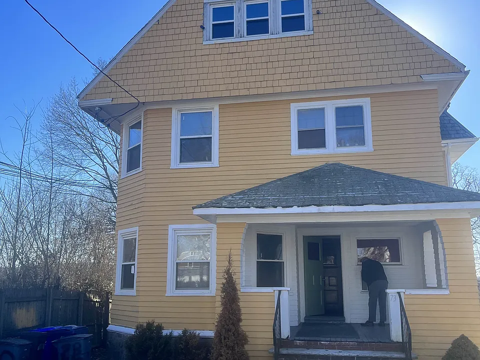 73 Maple St #2