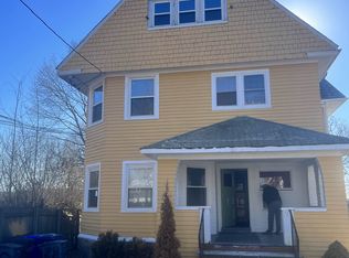 73 Maple St FLOOR 2, Hyde Park, MA 02136