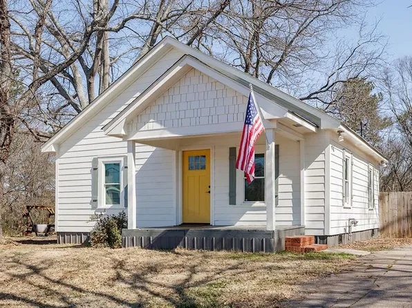 2084 Broad St, Statham, GA 30666