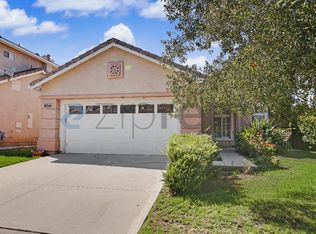 1477 Sappanwood Ave, Thousand Oaks, CA 91320