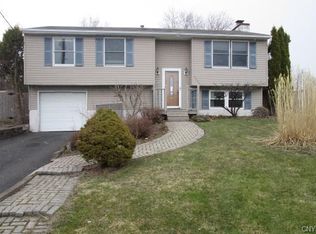 4937 Delconte Cir, Liverpool, NY 13088
