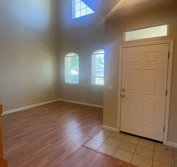 3548 Santa Maria Ave — Photo 4