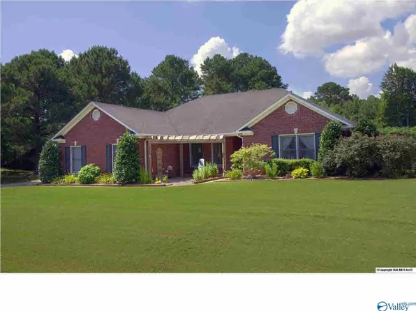 152 Preswick Pl, Huntsville, AL 35806