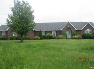 60 Sherman Dr, Elsberry, MO 63343
