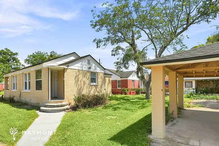 3 bed, 1.0 bath, 1141 sqft, $1,275 — Photo 4