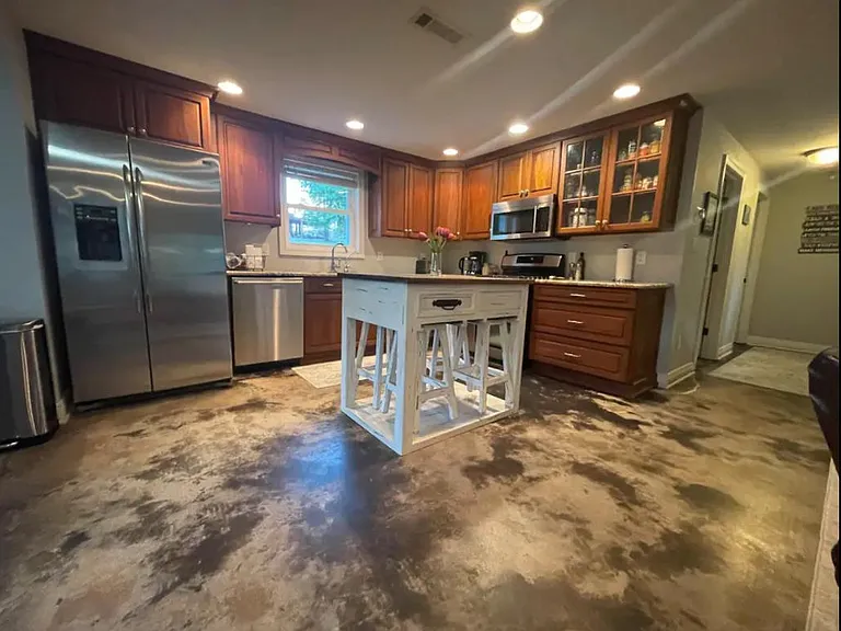 4007 Duffy Dr — Photo 9