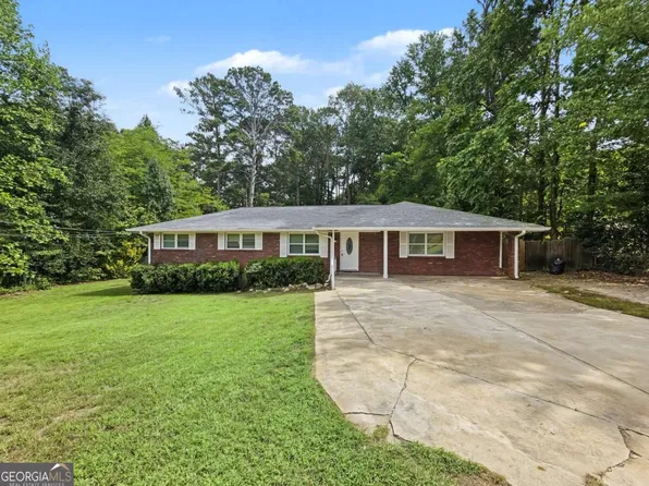 530 Allgood Rd, Stone Mountain, GA 30083