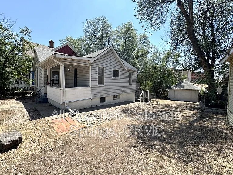 811 E Kiowa St — Photo 23
