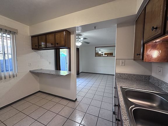 5th image of 2901 E Roosevelt St #11400613