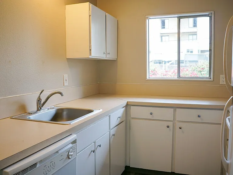 3115 SW 12th Ave #309 — Photo 5