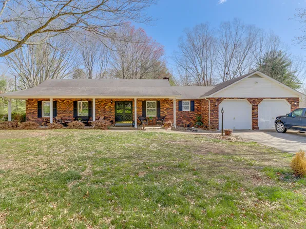 67 Combs Cir, London, KY 40744