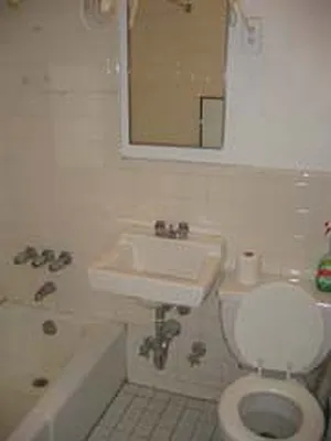 Rented by Eric Goodman Realty Corp | media 12