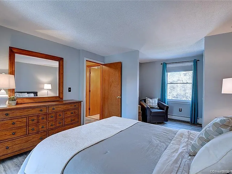18 Rockwell Ct — Photo 27