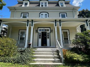 36 Central Ave APT 3R, Newtonville, MA 02460