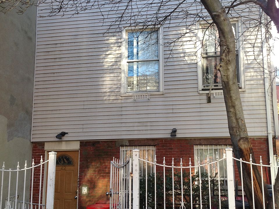 1st image of 42 W 128th St APT 3