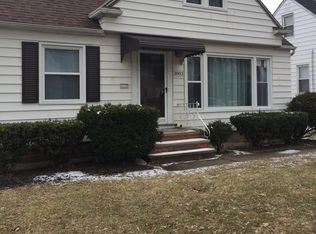 3883 Salisbury Rd, South Euclid, OH 44121