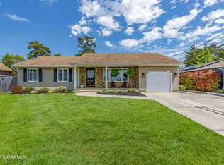 158 Pinewood Road, Toms River, NJ 08753