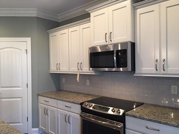 3rd image of 405 Stone Valley Dr Unit 39