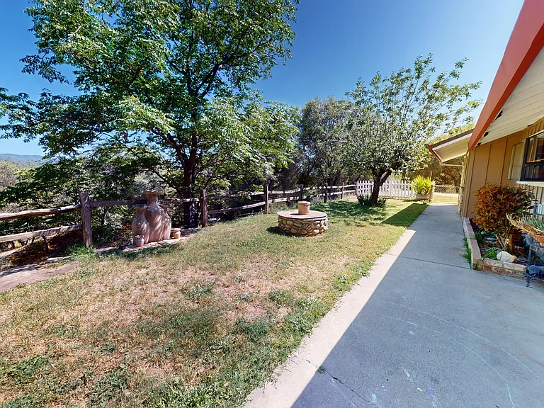 6444 Gregory Ln — Photo 6