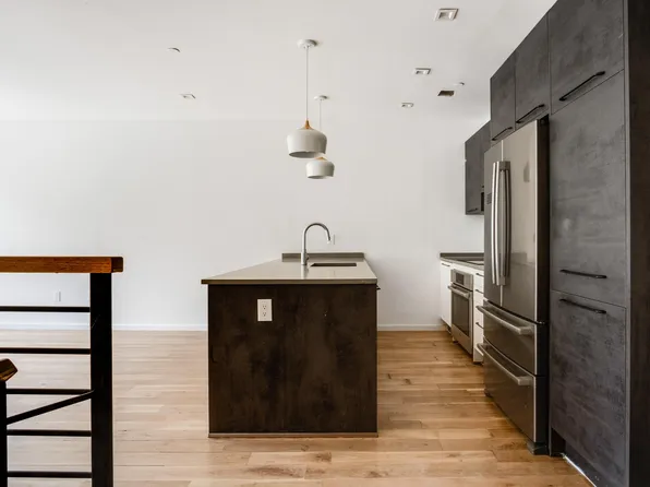 311 Hart Street image 3 of 11