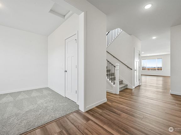 5th image of 5465 Lasiandra Drive