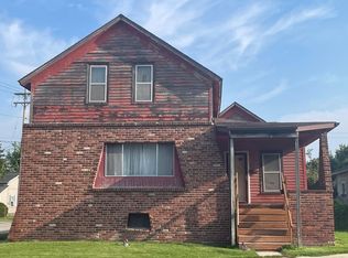 803 Woodside Ln, Bay City, MI 48708