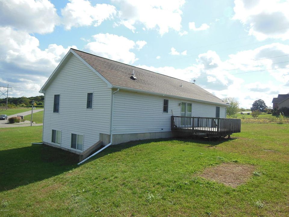 2nd image of 3172 Friday Rd