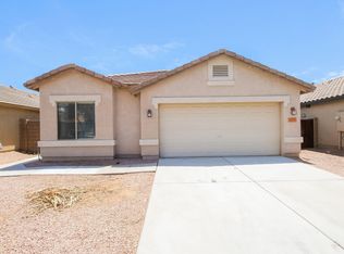 475 W Holstein Trl, San Tan Valley, AZ 85143