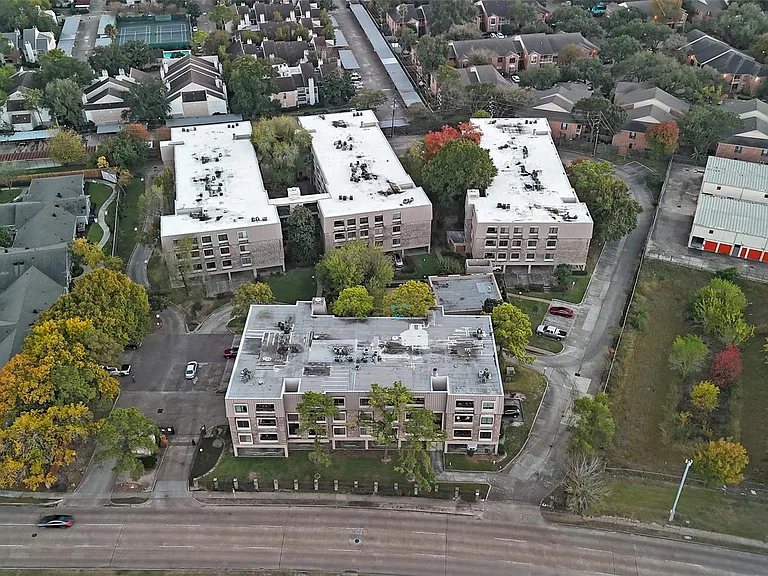 2209 S Braeswood Blvd #32C — Photo 14