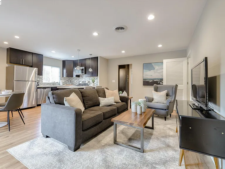 50 Casa Maria Ct #C — Photo 4