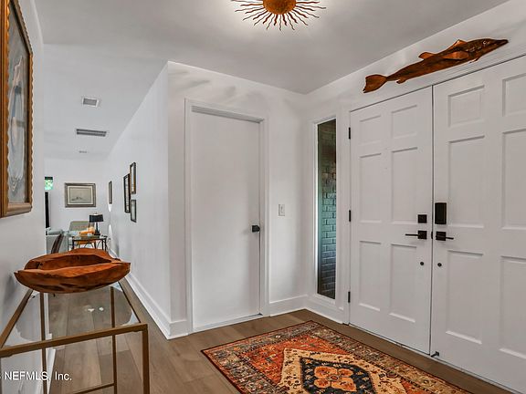 5th image of 75 SANCHEZ Drive E